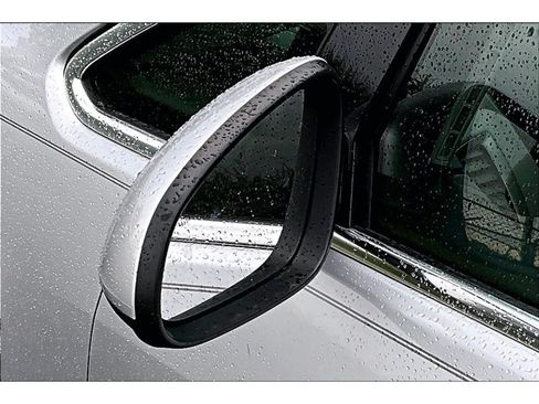 Used 2012 Buick Verano Convenience FWD image 29
