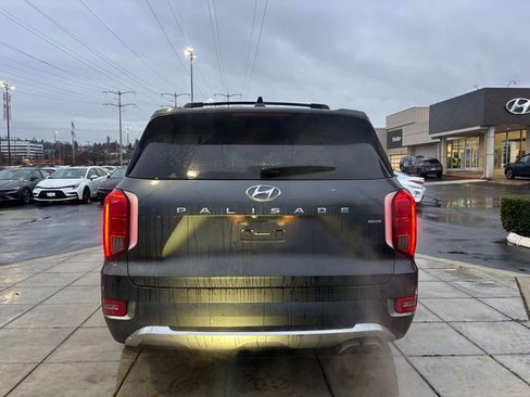 Used 2020 Hyundai Palisade Limited image 9