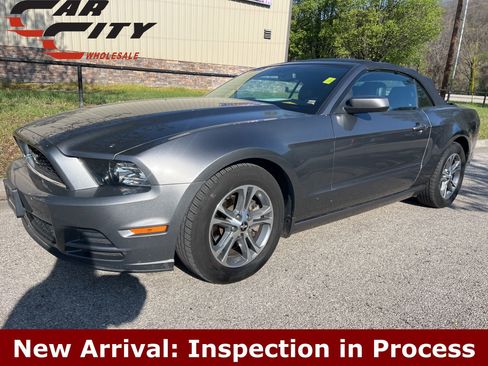 Used 2014 Ford Mustang Premium image 1