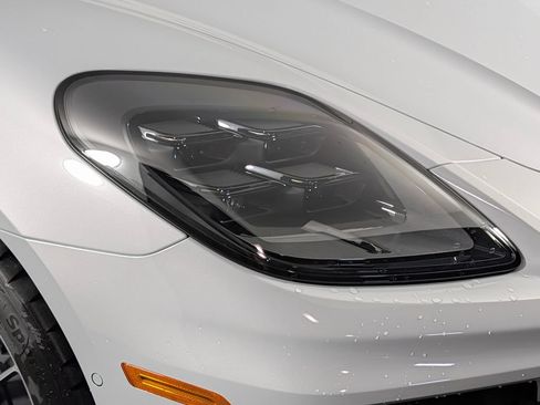 New 2026 Porsche Panamera RWD image 15