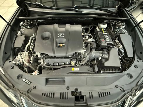 Used 2021 Lexus ES 250 w/ Premium Package image 38