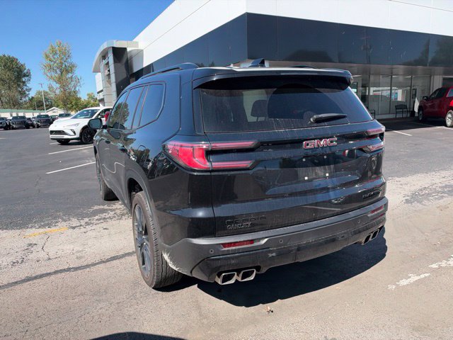 Used 2025 GMC Acadia Elevation w/ Elevation Premium Package FWD image 7