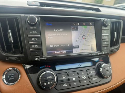 Used 2016 Toyota RAV4 Limited w/ Advanced Technology Package AWD/4WD image 17