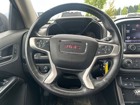 Used 2015 GMC Canyon SLT AWD/4WD image 19