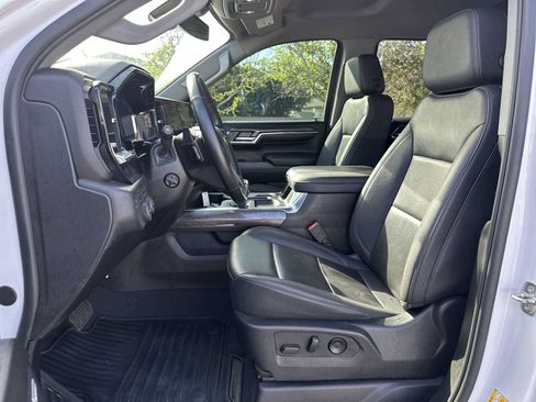 Certified 2024 Chevrolet Silverado 1500 LTZ w/ Z71 Off-Road Package AWD/4WD image 15