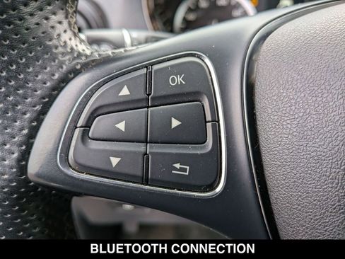 Used 2016 Mercedes-Benz Metris Passenger image 7