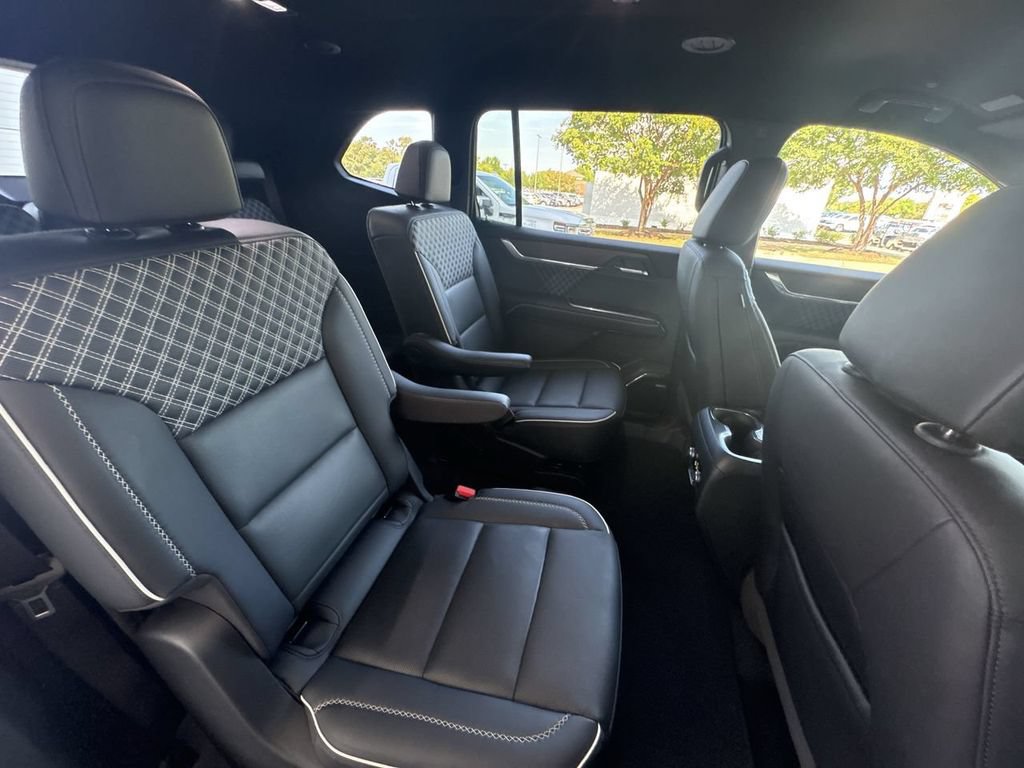 Certified 2024 GMC Acadia Denali w/ LPO, Floor Liner Package AWD/4WD image 27