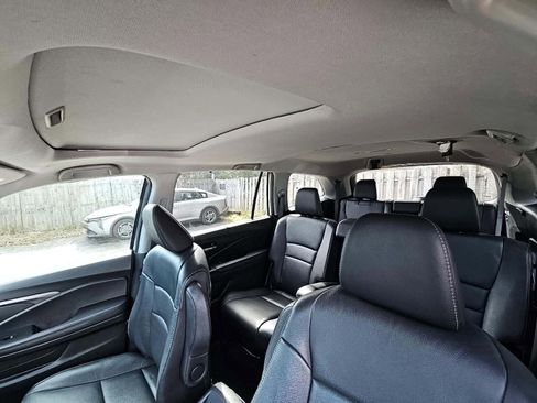 Used 2022 Honda Pilot Special Edition image 10