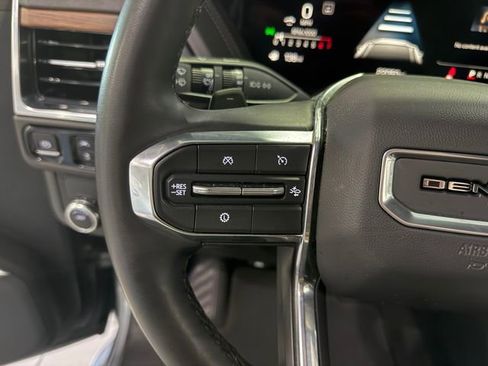 Certified 2025 GMC Yukon Denali image 18