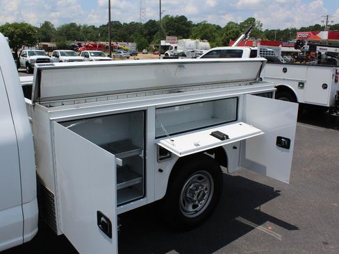Used 2024 Ford F350 XL w/ XL Chrome Package RWD image 16