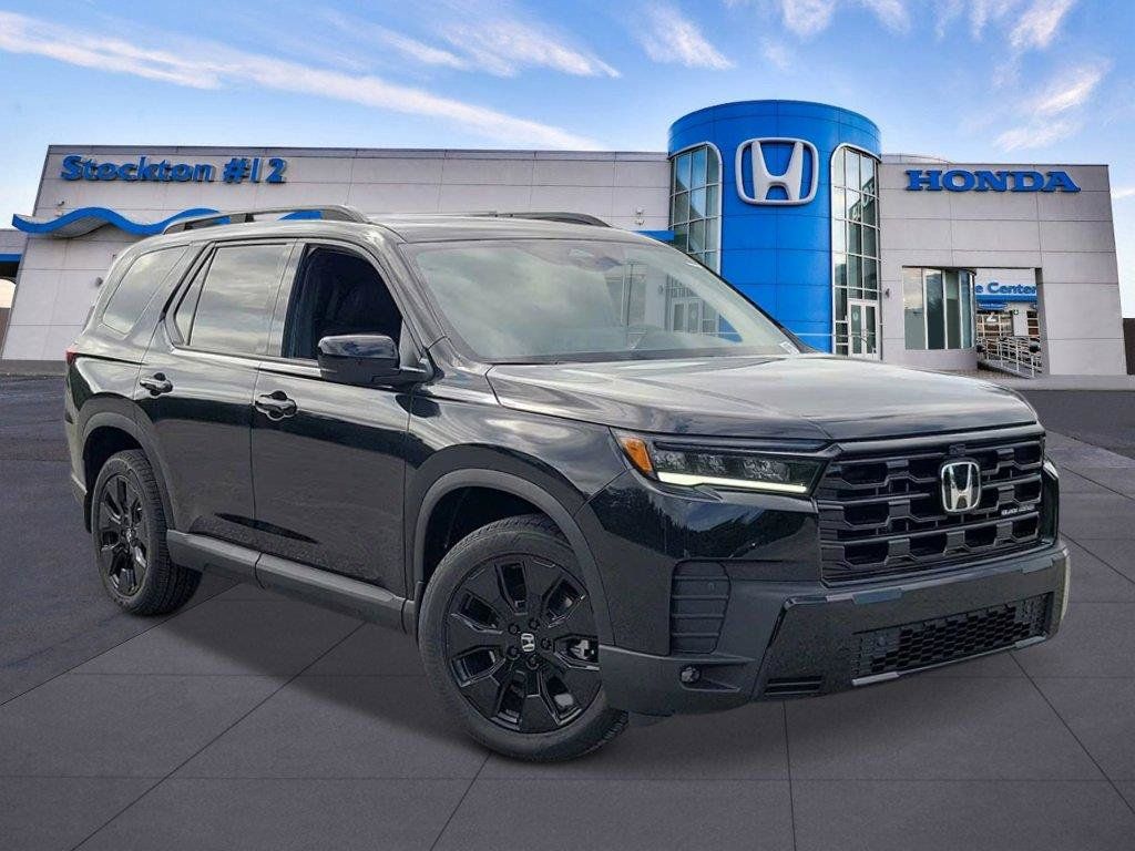 New 2026 Honda Pilot Black Edition image 7