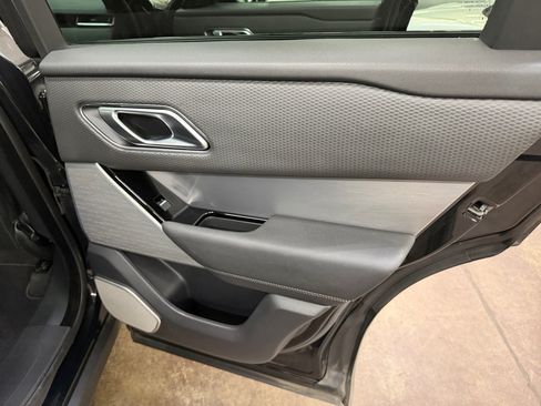 Used 2022 Land Rover Range Rover Velar R-Dynamic S AWD/4WD image 21