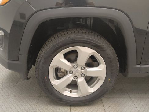 Used 2021 Jeep Compass Latitude w/ Convenience Group AWD/4WD image 31