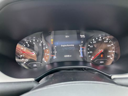 Used 2025 Jeep Compass Limited image 41