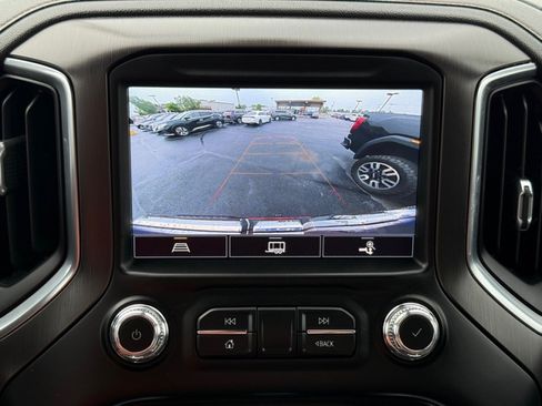 Used 2021 GMC Sierra 1500 AT4 w/ AT4 Preferred Package AWD/4WD image 19