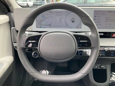 Used 2024 Hyundai Ioniq 5 SEL RWD image 38