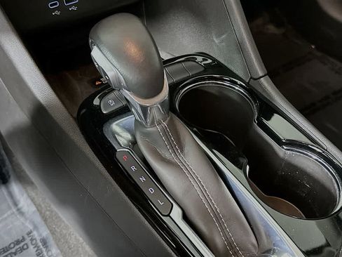 Used 2024 Buick Encore GX Avenir w/ Avenir Technology Package FWD image 18