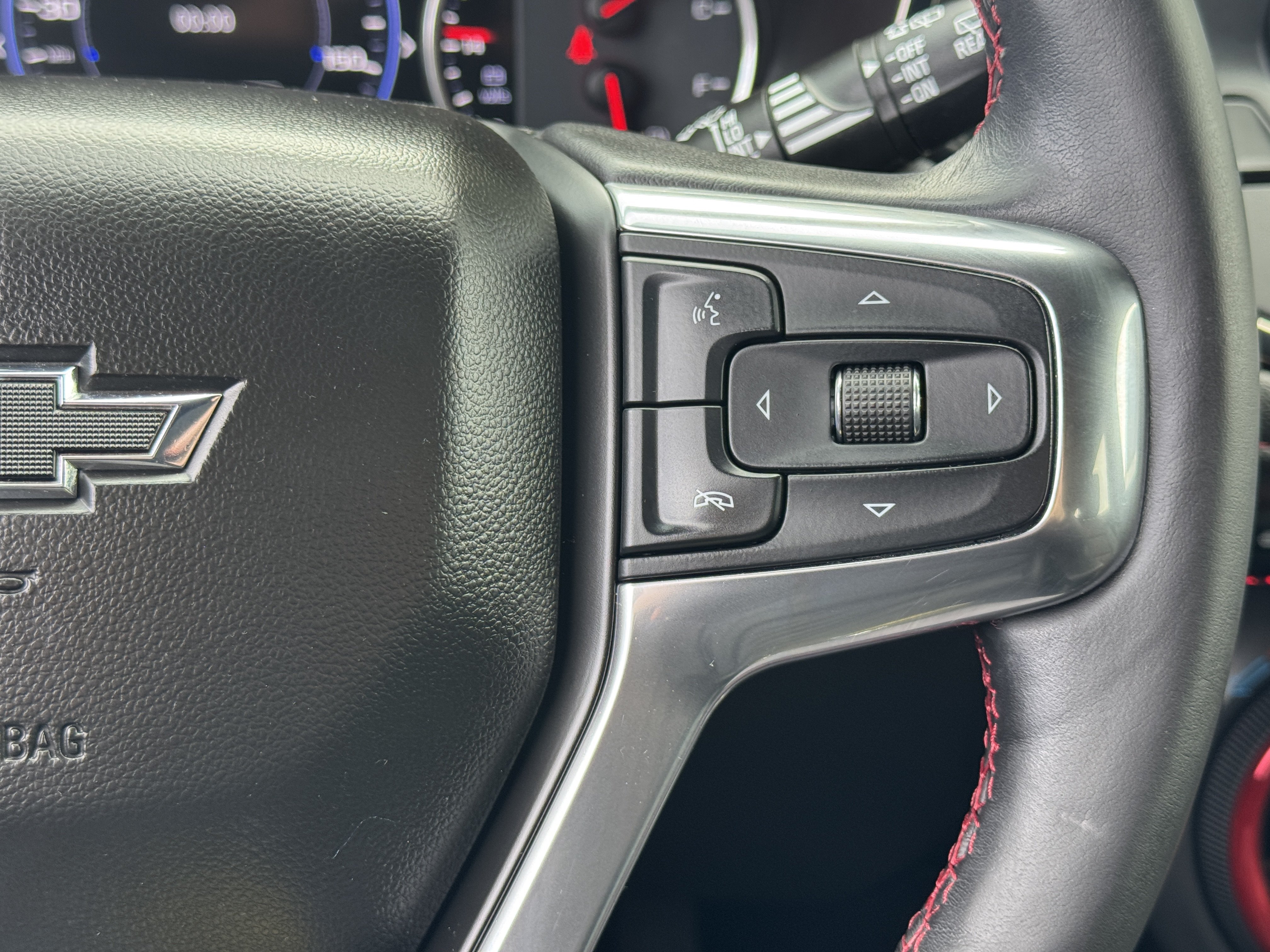 Used 2019 Chevrolet Blazer RS FWD image 32