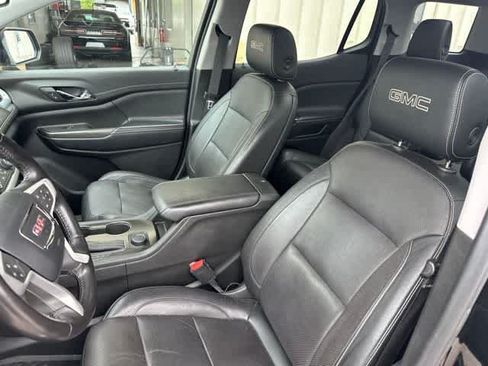 Used 2019 GMC Acadia SLT w/ Black Edition AWD/4WD image 5