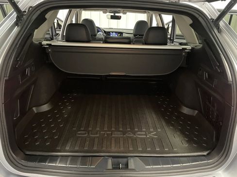 Used 2021 Subaru Outback Onyx Edition XT w/ Popular Package #2 AWD/4WD image 43