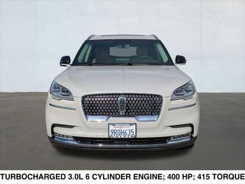 Used 2024 Lincoln Aviator Reserve w/ Equipment Group 201A image 8