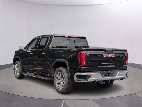 New 2026 GMC Sierra 1500 SLT w/ SLT Premium Plus Package AWD/4WD image 3