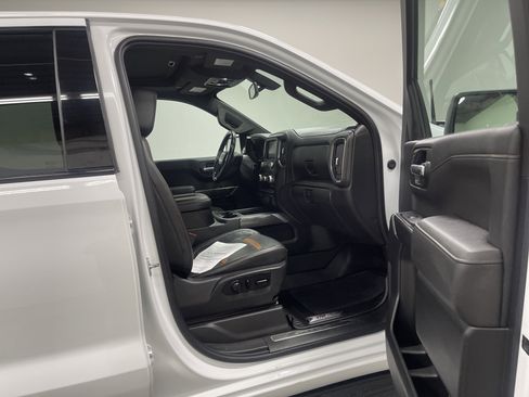 Used 2021 GMC Sierra 1500 AT4 w/ AT4 Premium Package image 25