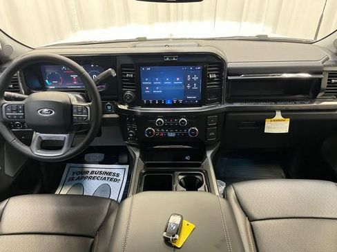 New 2026 Ford F350 Lariat w/ Lariat Premium Package image 5