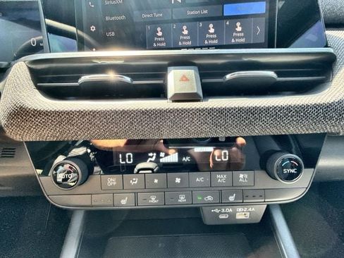 New 2026 Subaru Outback Premium AWD/4WD image 18
