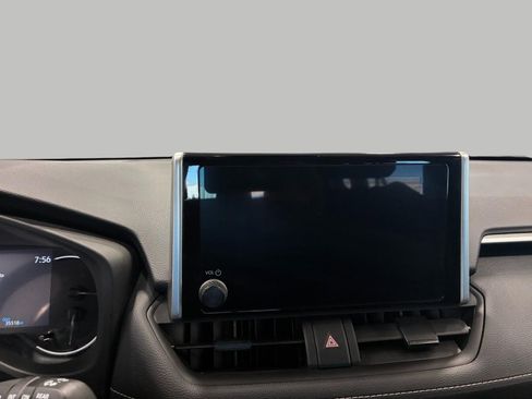 Used 2024 Toyota RAV4 XLE image 13