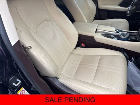 Used 2018 Lexus RX 350L Luxury w/ Accessory Package FWD image 14
