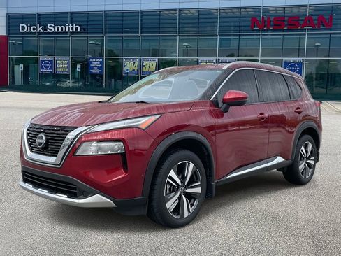 Used 2023 Nissan Rogue Platinum w/ Platinum Premium Package image 3