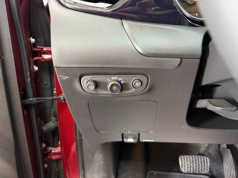 Used 2023 Buick Encore GX Select w/ Safety Package II FWD image 21
