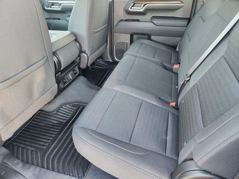 Used 2022 Chevrolet Silverado 1500 LT image 32