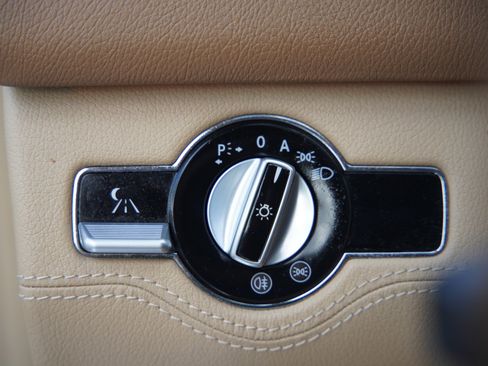 Used 2013 Mercedes-Benz CL 550 4MATIC image 55