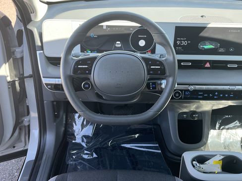Certified 2024 Hyundai Ioniq 5 SEL RWD image 18