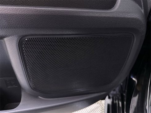 Used 2024 Toyota Sienna XLE image 25