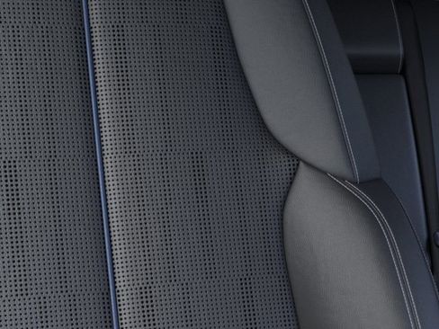 New 2026 Cadillac Lyriq Sport w/ LPO, ONYX Package image 21