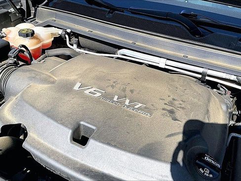 Used 2022 Chevrolet Colorado LT w/ LT Convenience Package image 32