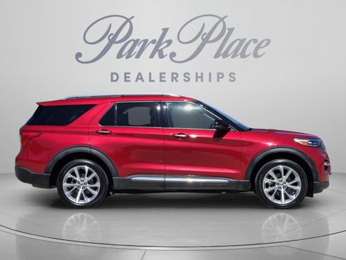 Used 2021 Ford Explorer Platinum w/ Equipment Group 601A AWD/4WD image 6