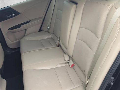 Used 2015 Honda Accord EX-L image 22