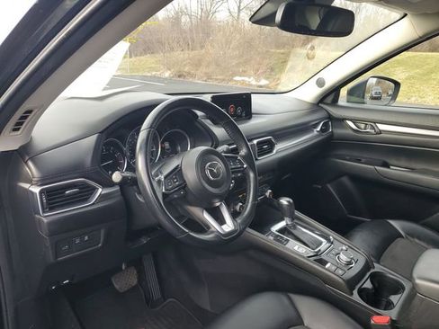 Used 2019 MAZDA CX-5 Touring image 18