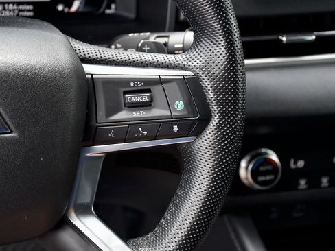 Used 2023 Mitsubishi Outlander LE image 24