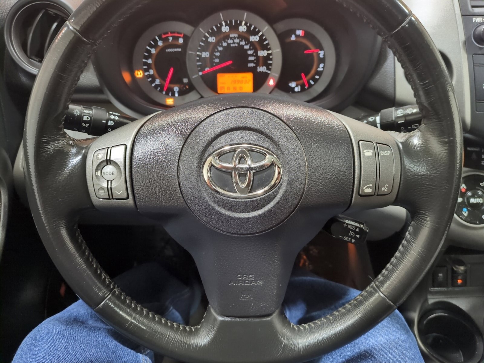 Used 2011 Toyota RAV4 Limited w/ Limited Extra Value Pkg AWD/4WD image 21