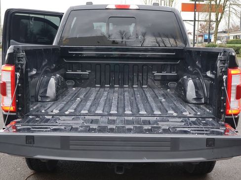 Used 2022 Ford F150 Lariat w/ Equipment Group 501A Mid image 35