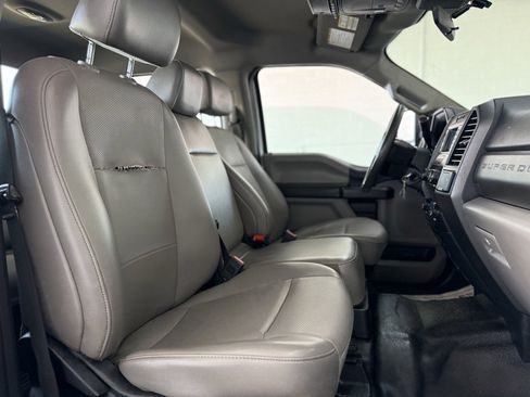 Used 2020 Ford F350 XL w/ Power Equipment Group image 36