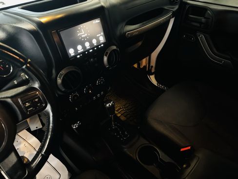Used 2014 Jeep Wrangler Sport w/ Quick Order Package 24S AWD/4WD image 48