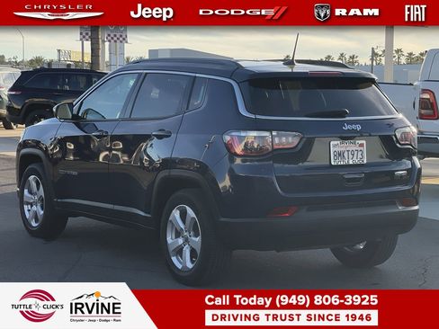 Used 2019 Jeep Compass Latitude image 4
