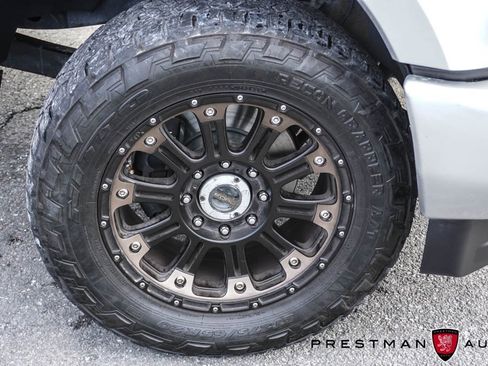 Used 2017 Ford F250 Platinum w/ Platinum Ultimate Package image 2