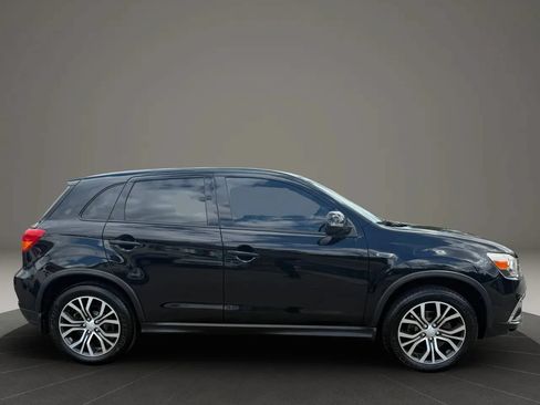 Used 2018 Mitsubishi Outlander Sport SE AWD/4WD image 4